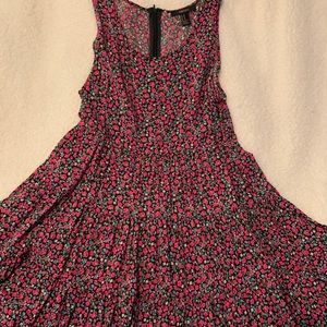 Super cute sun dress